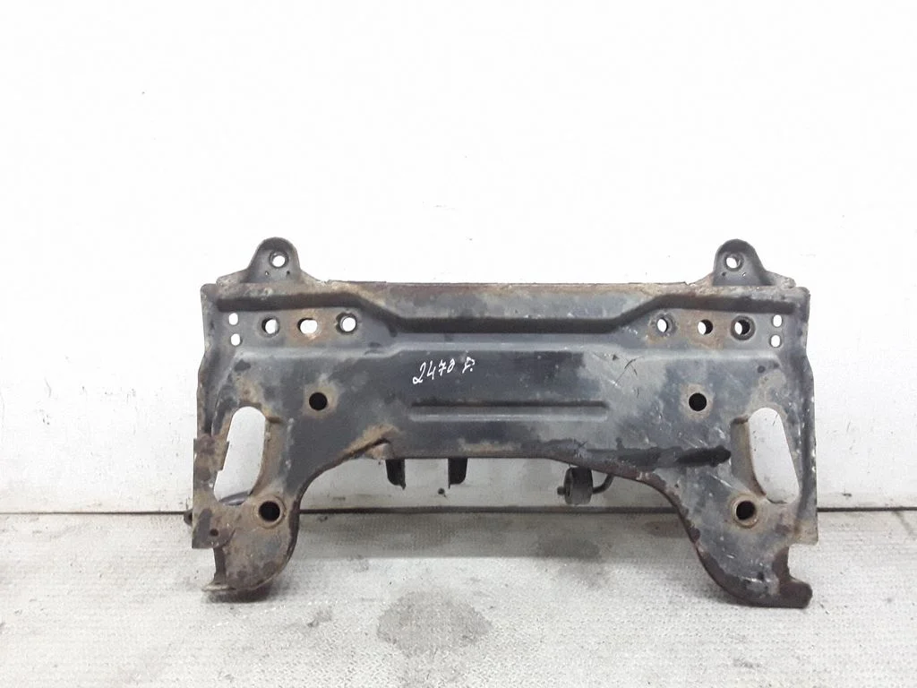 Front subframe – Mazda 2 (2003-2007)