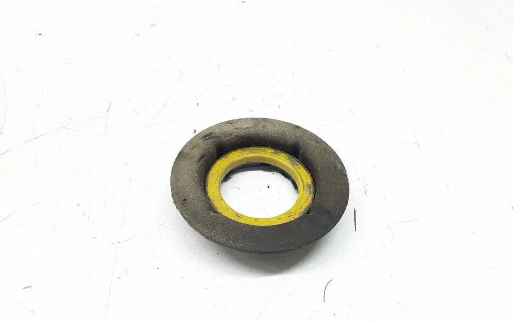 Front upper strut mount – BMW 7 Series E65 E66 (2001-2008)