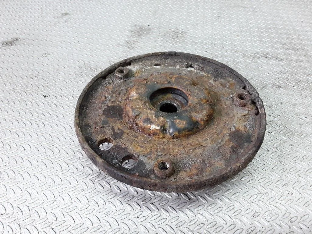 Front upper strut mount – Saab 9-3 Ver2 (2003-2007)