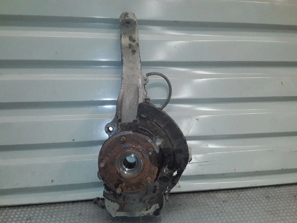 Zwrotnica przednia – Jeep Grand Cherokee (WK) (2005-2010)