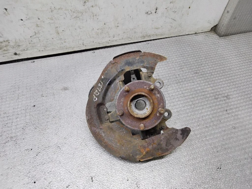 Front wheel hub spindle knuckle – Volvo V50 (2008-2012)