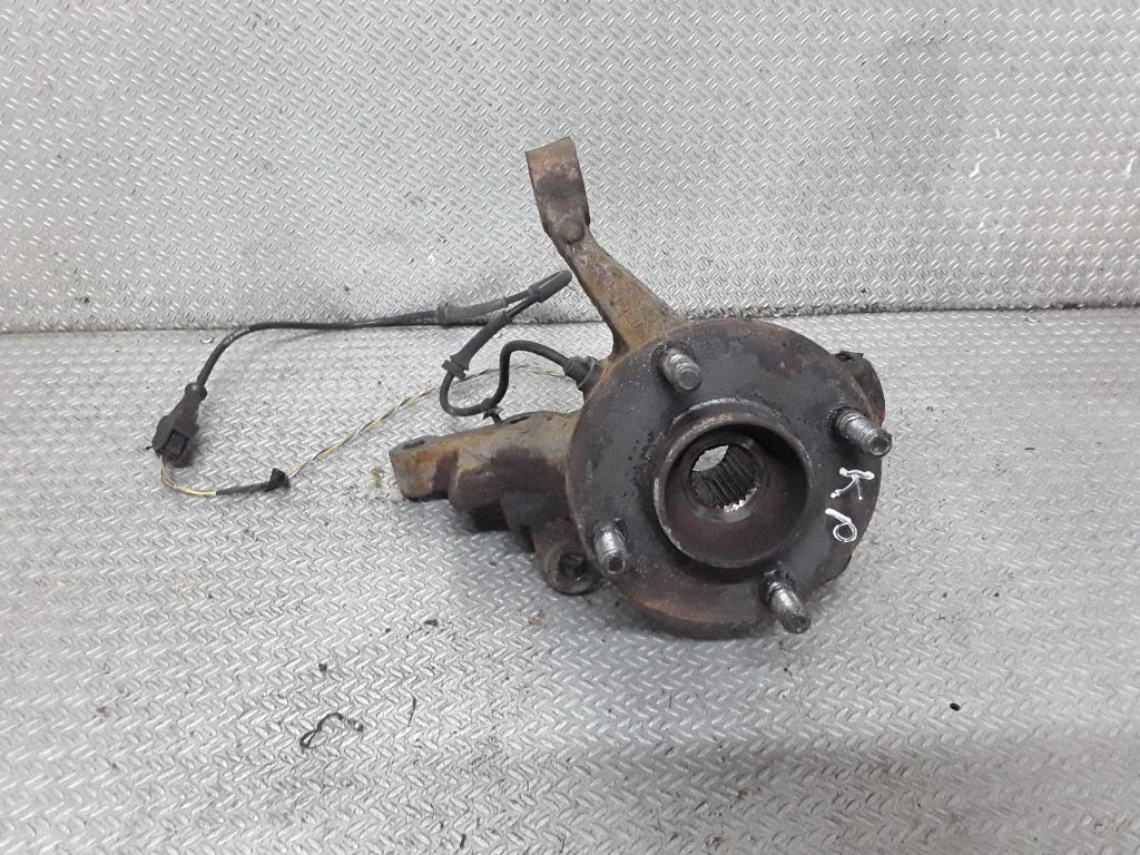 Front wheel hub spindle knuckle – Ford Fiesta (2009-2012)