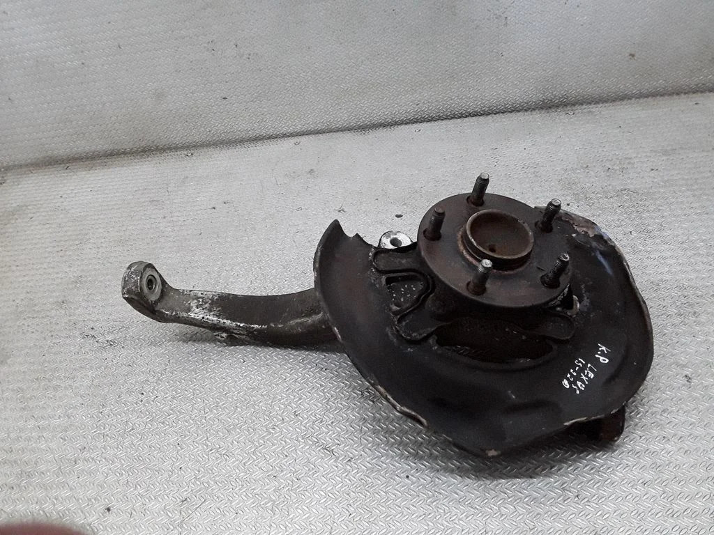 Front wheel hub spindle knuckle – Lexus IS 220D-250-350 (2006-2013)