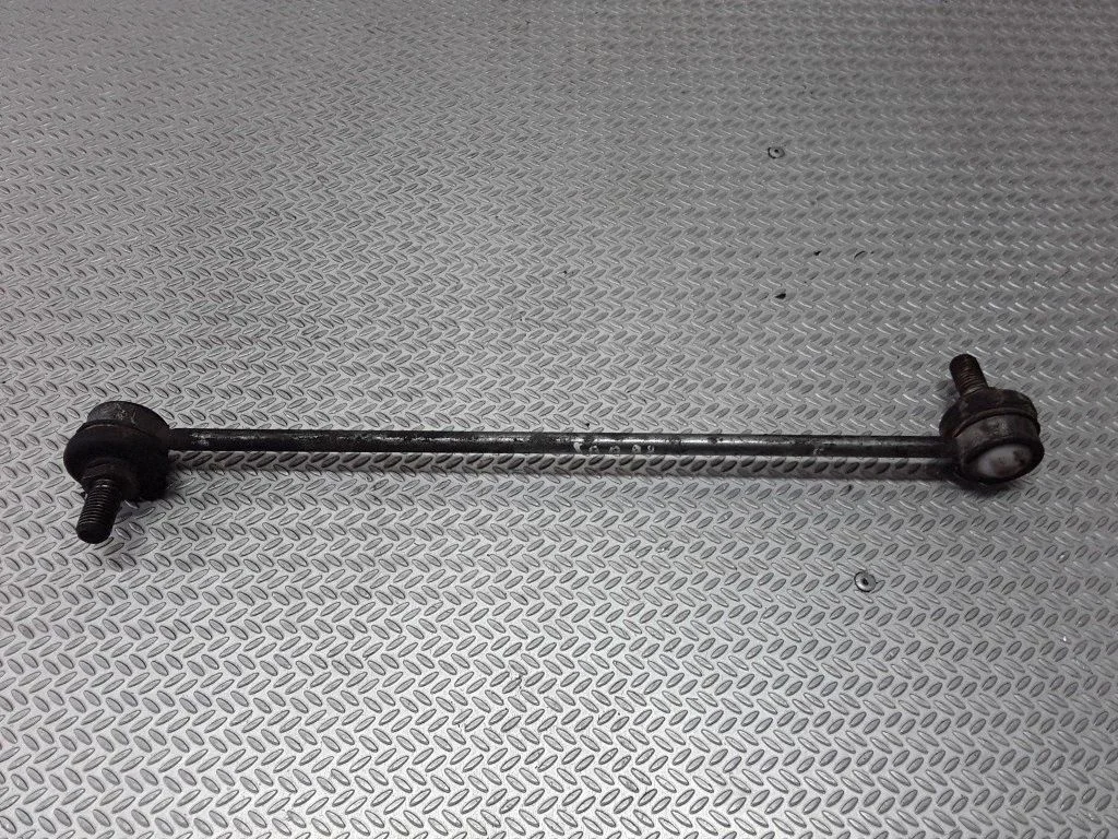 Front anti-roll bar/stabilizer link – Saab 9-3 Ver2 (2003-2007)
