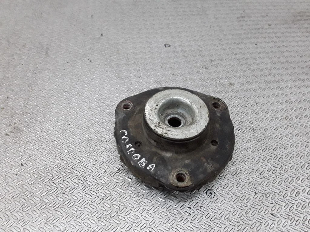Gumowa podkładka sprężyny przedniej – Volkswagen Lupo (1998-2005)