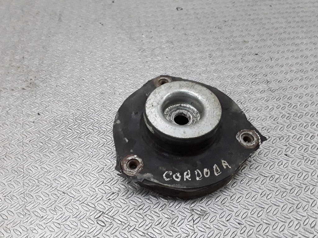 Gumowa podkładka sprężyny przedniej – Volkswagen Lupo (1998-2005)