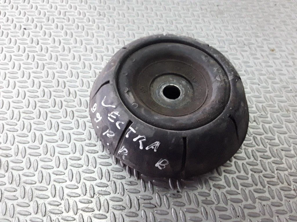 Eesmise keerdvedru kummitugi – Opel Vectra B (1996-2002)
