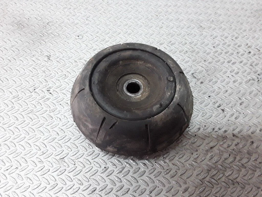 Eesmise keerdvedru kummitugi – Opel Vectra B (1996-2002)