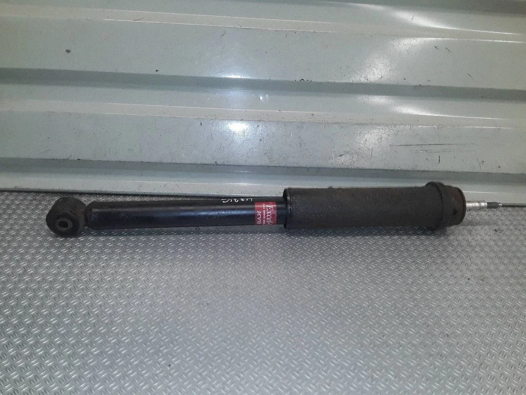 Rear shock absorber/damper – Mitsubishi Grandis (2003-2011)