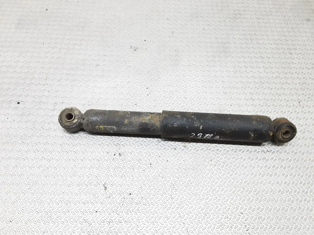 Rear shock absorber/damper – Daihatsu Move L900 (1998-2002)