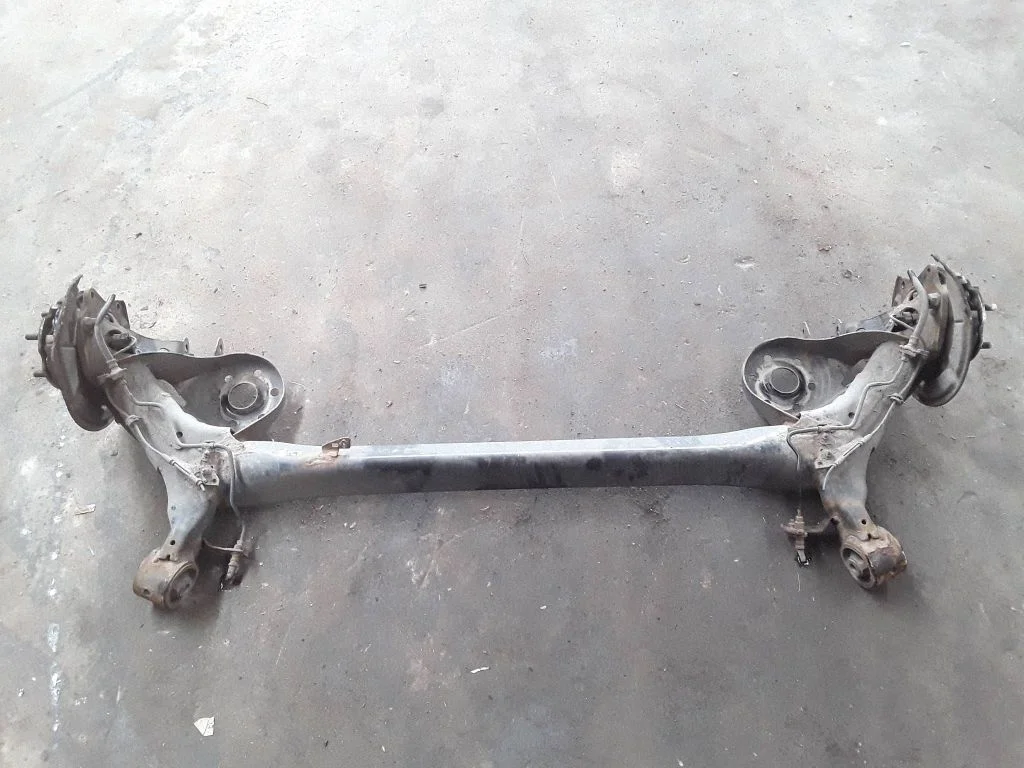 Rear axle beam – Toyota Verso (2009-2018)