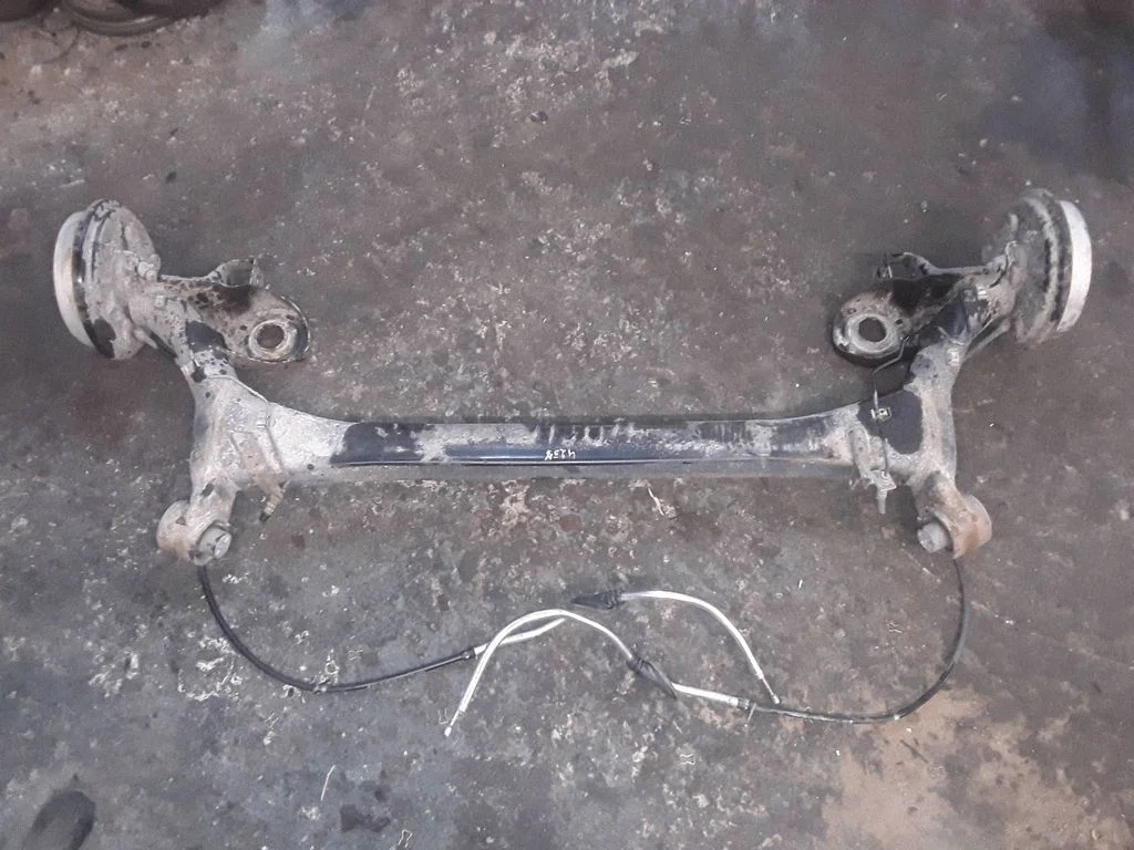 Rear axle beam – Seat Ibiza IV (6J,6P) (2008-2017)