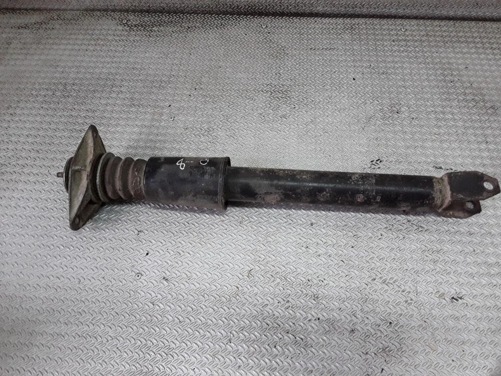 Rear shock absorber/damper – Audi A8 S8 D2 4D (1994-2002)