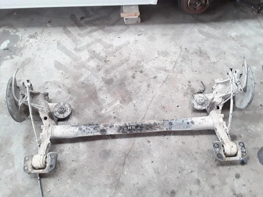 Rear axle beam – Opel Zafira C (2011-2019)
