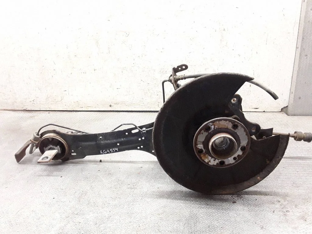 Rear wheel hub spindle/knuckle – Volvo V60 (2011-2013)