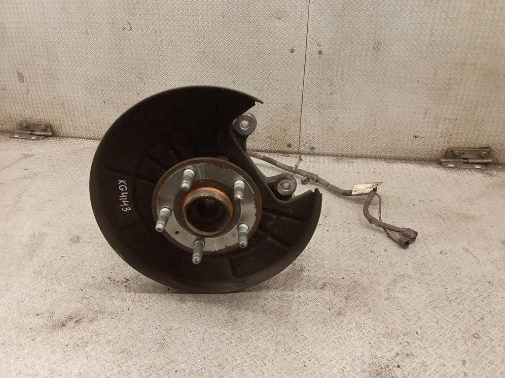 Rear wheel hub spindle/knuckle – Opel Insignia A (2008-2017)