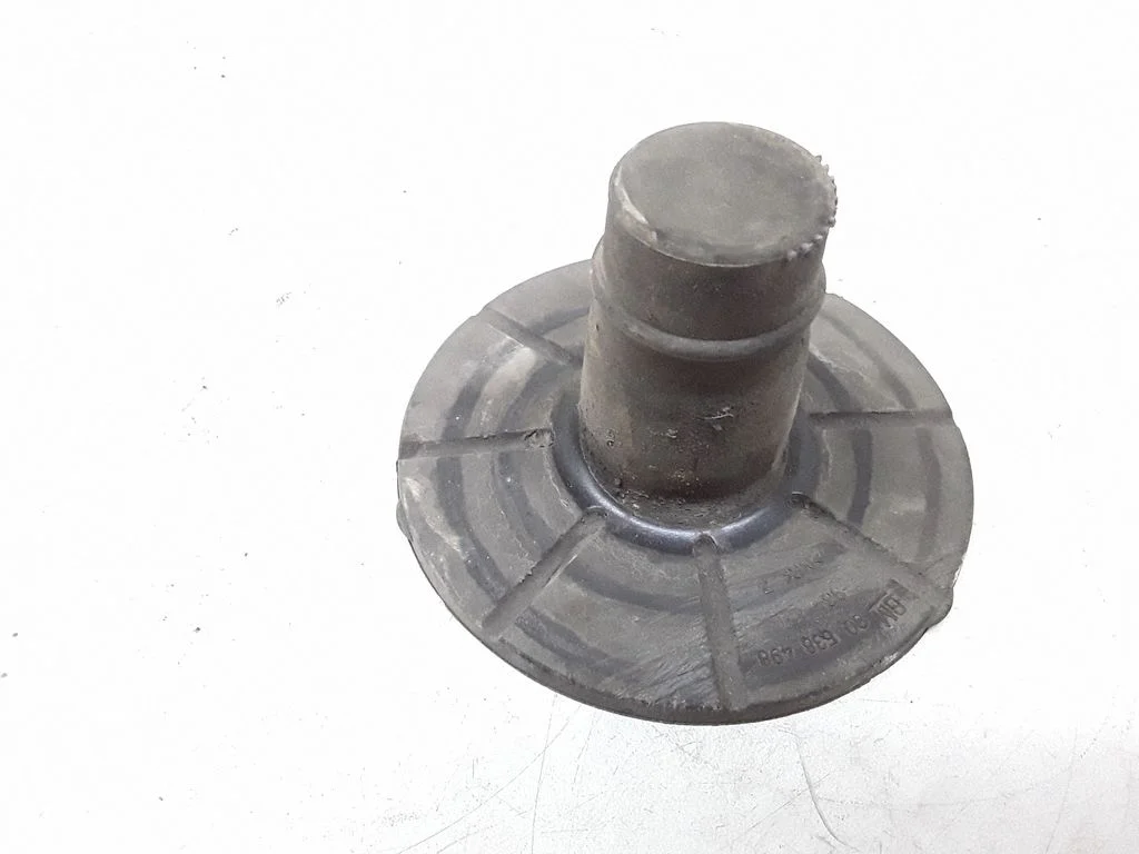 Rear coil spring rubber mount – Opel Zafira A (1999-2005)