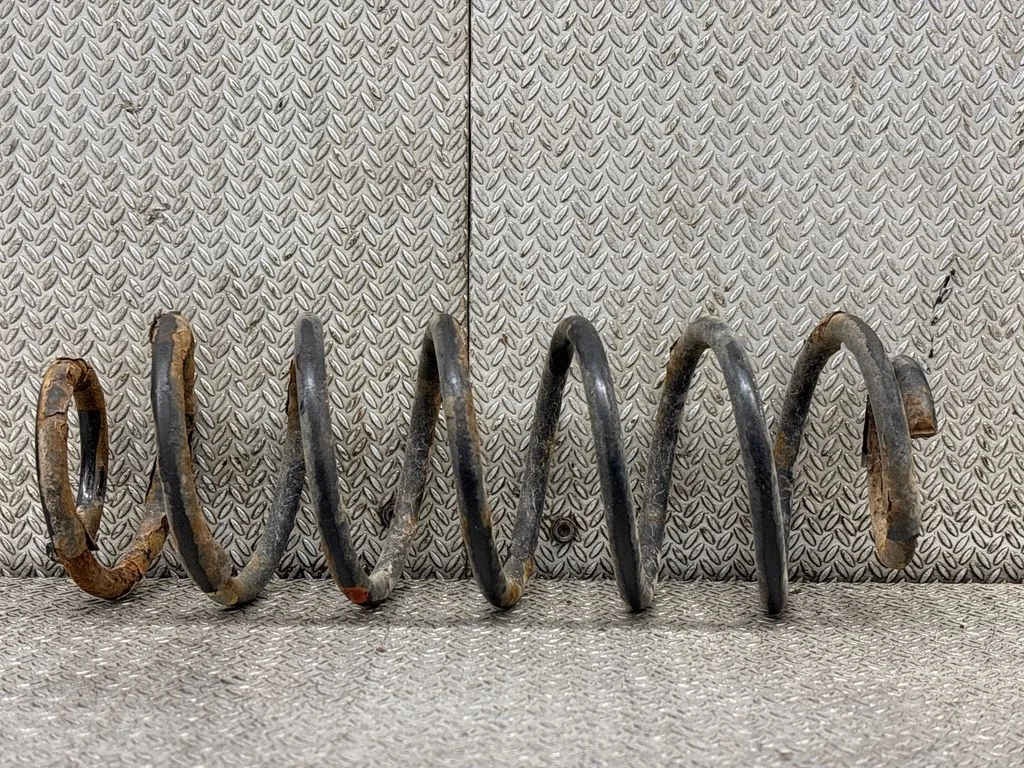 Aizmugurējā spirālatspere