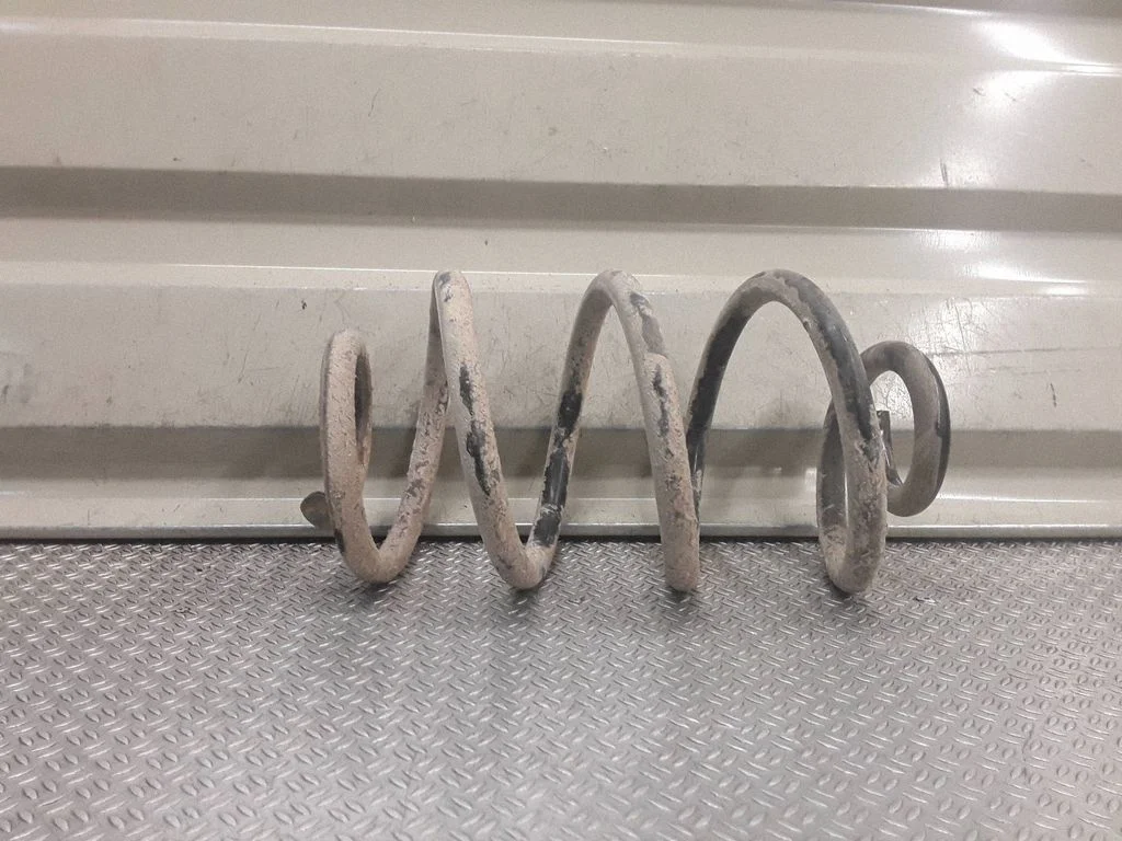 Rear coil spring – Nissan Tiida C11 (2004-2011)