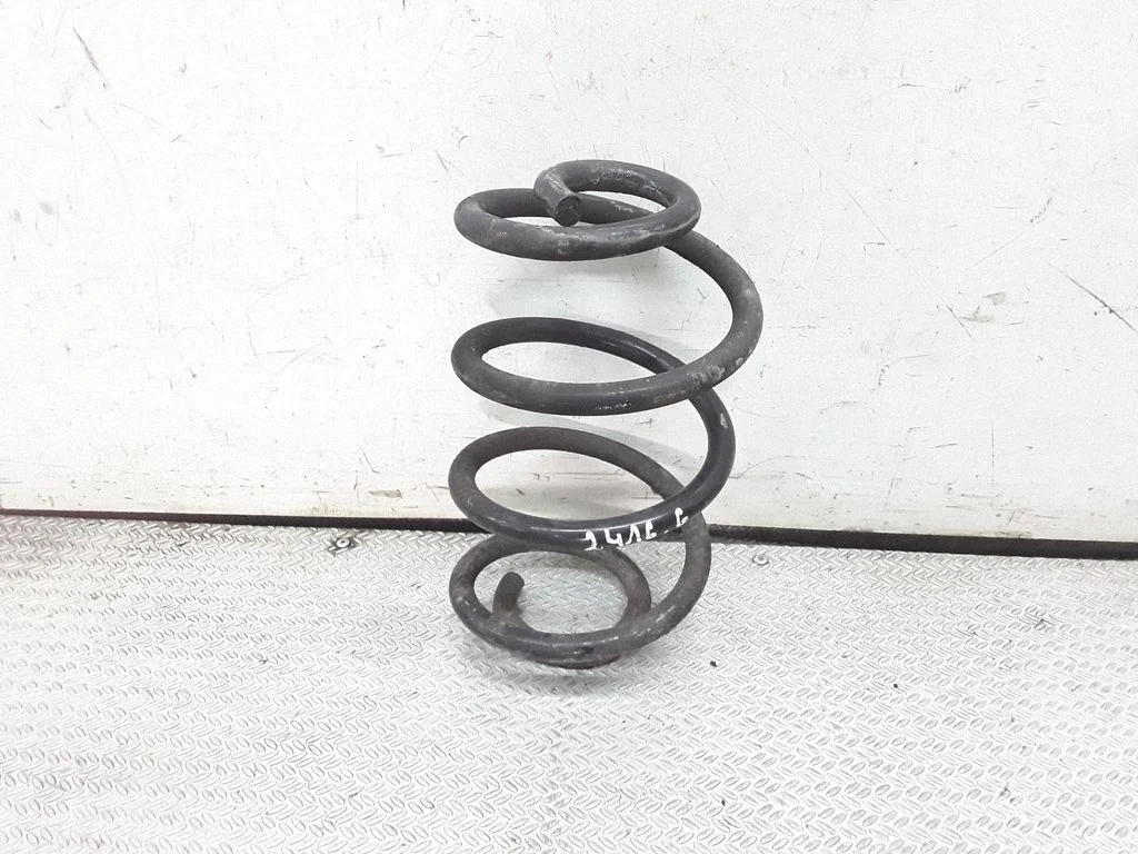 Rear coil spring – Nissan Micra (2003-2007)