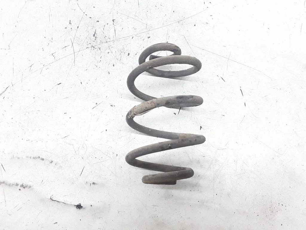 Rear coil spring – Nissan Micra (2003-2007)