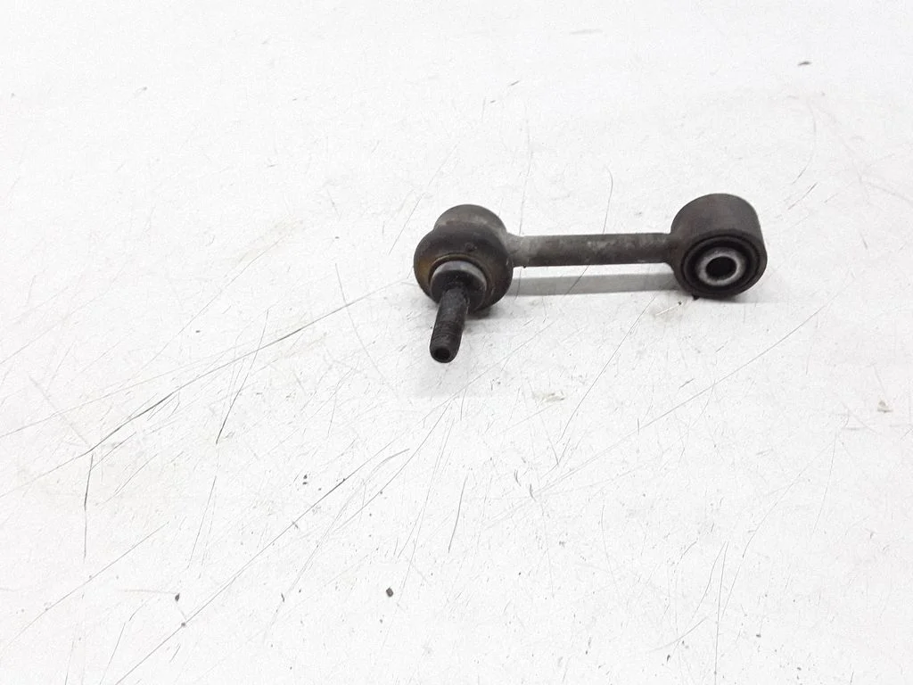 Aizmugurējā stabilizatora stienis – Volkswagen Golf Plus (2005-2013)