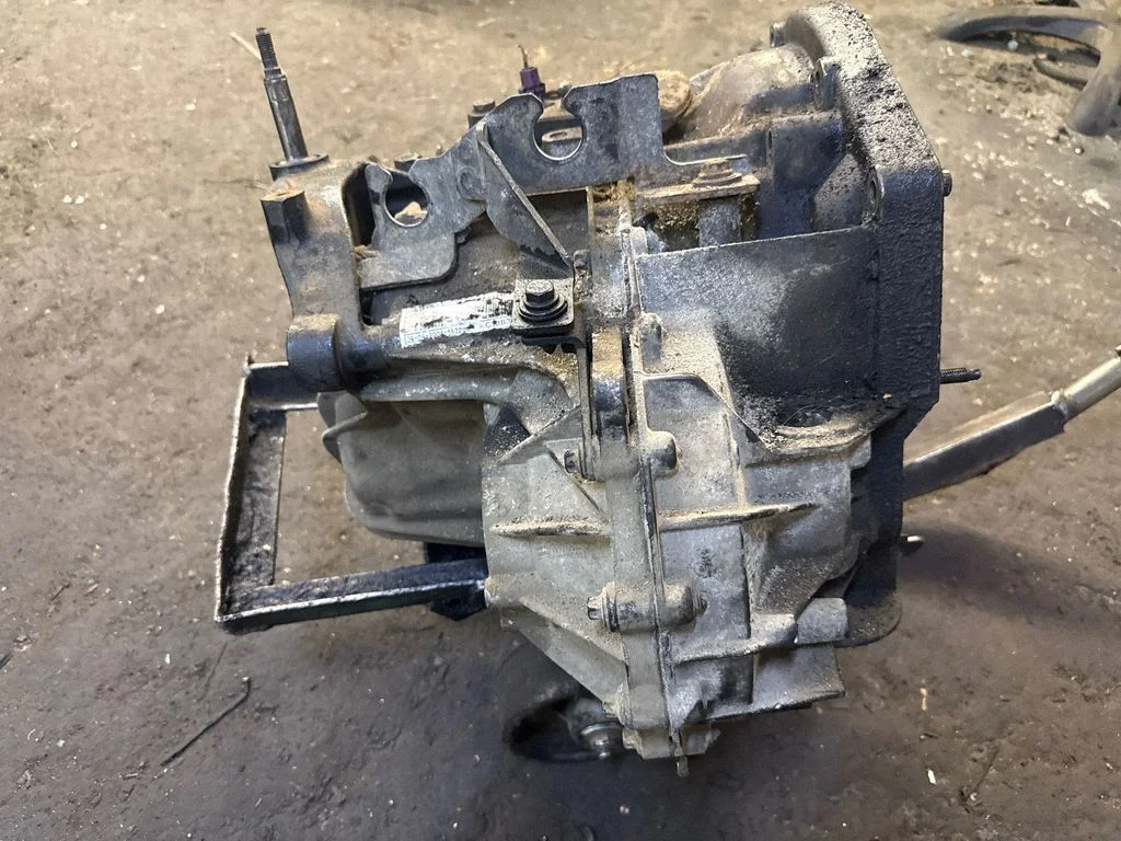 Mehaaniline 6-käiguline käigukast – Renault Trafic II (X83) (2001-2014)