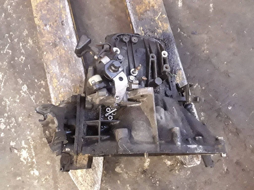 Manual 6 speed gearbox – Citroen C5 (2008-2016)