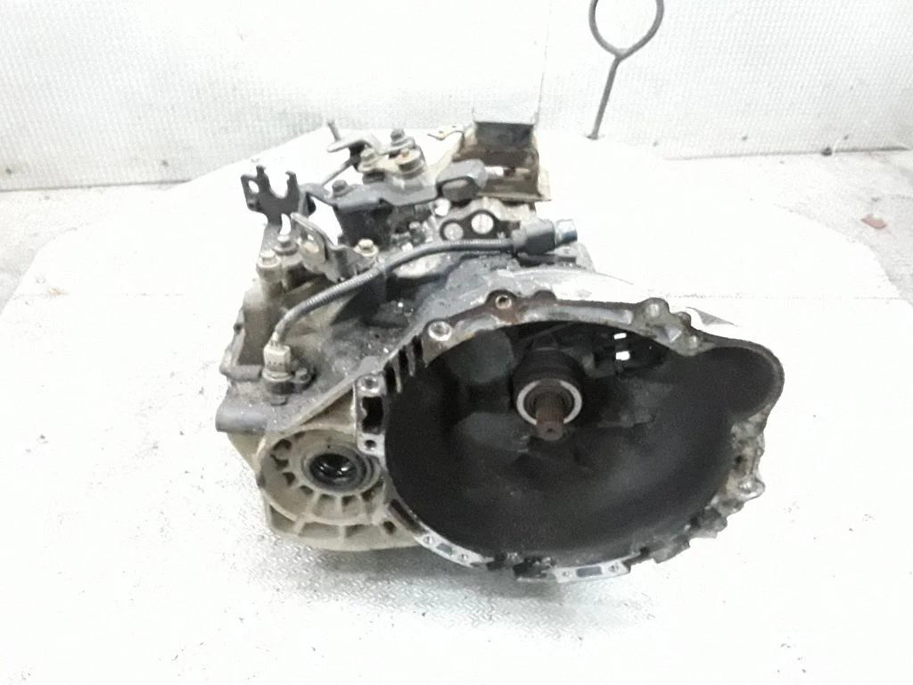 Manual 6 speed gearbox – KIA Ceed (2006-2012)