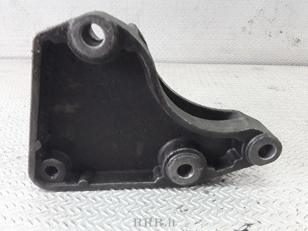 Gearbox mounting bracket – Opel Vectra C (2002-2005)