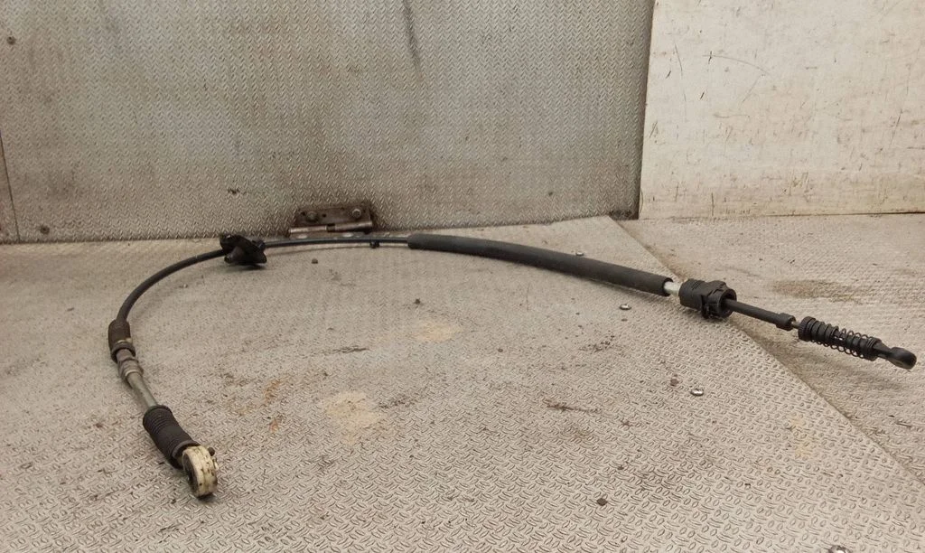 Gear shift cable linkage – Mercedes-Benz B-Class W245 (2005-2011)