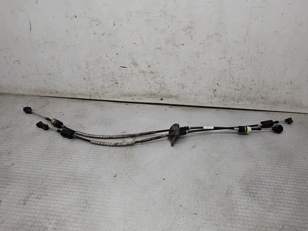 Gear shift cable linkage – Ford Mondeo MK IV (2007-2014)