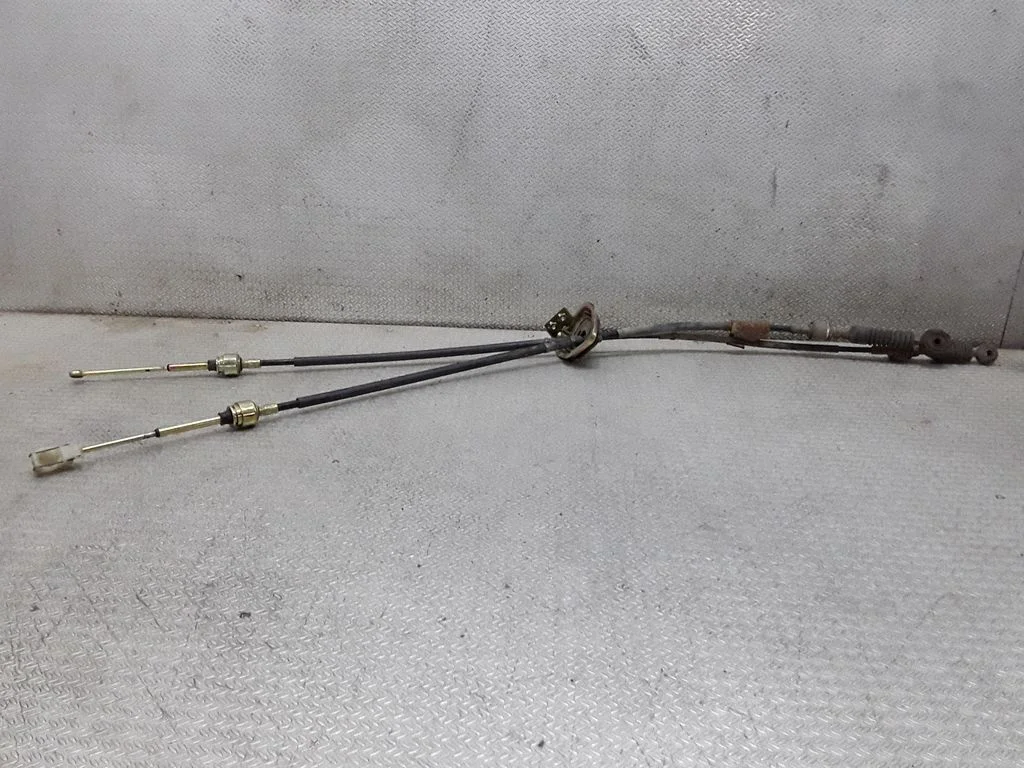 Gear shift cable linkage – Honda HR-V (1998-2005)