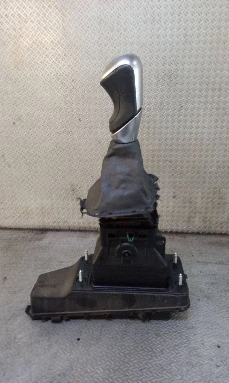 Gear selector mechanism – Peugeot 508 RXH (2011-2018)