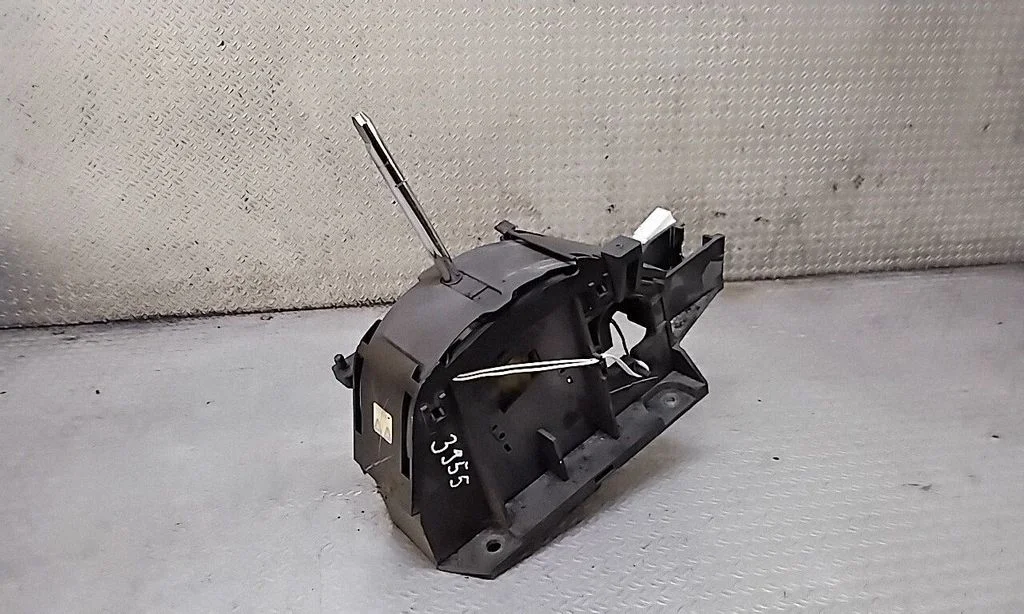 Gear selector mechanism – Nissan Murano Z50 (2002-2008)