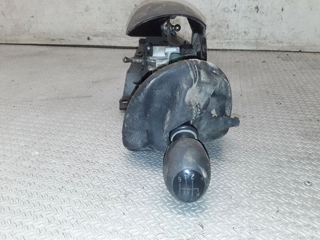 Gear selector mechanism – Opel Movano A (1998-2010)