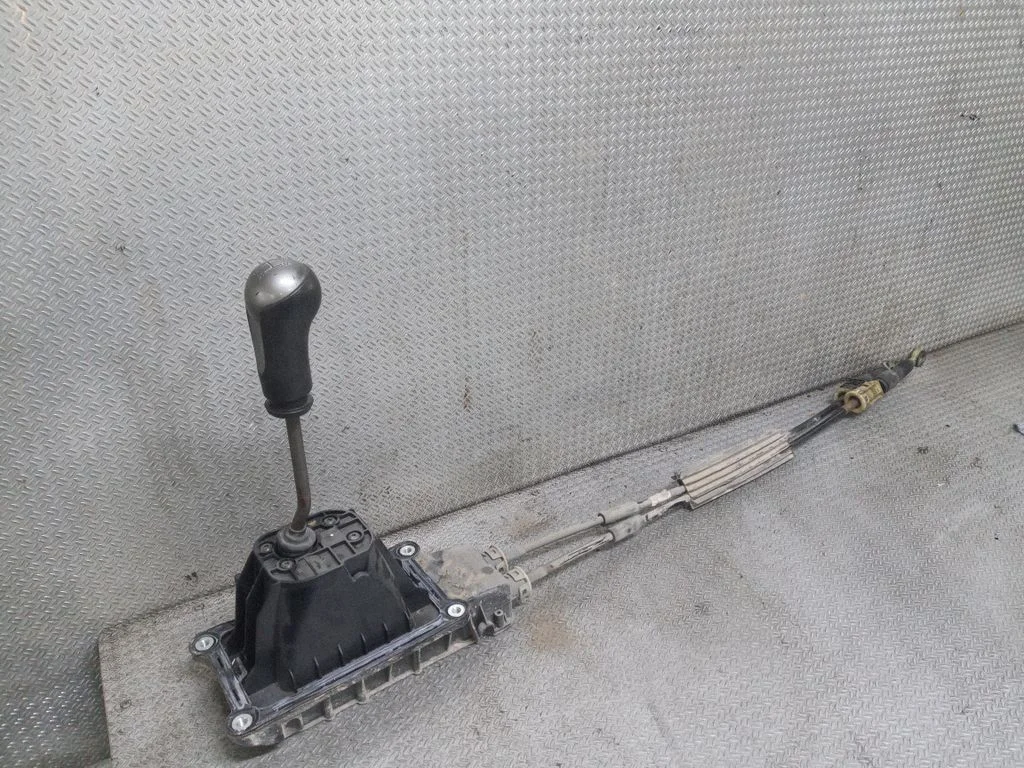 Gear selector mechanism – Nissan Note (E11) (2006-2014)