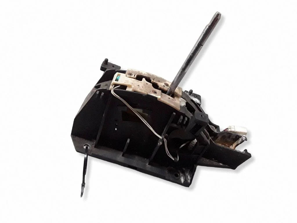 Gear selector mechanism – Nissan Murano Z50 (2002-2008)