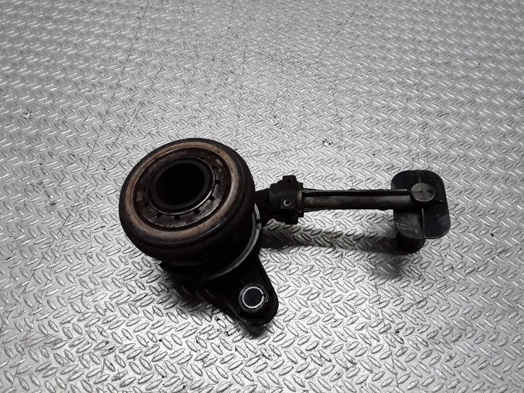 Clutch slave cylinder – Renault Scenic II - Grand scenic II (2003-2006)
