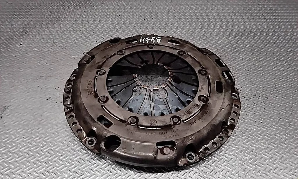 Pressure plate – Skoda Octavia Mk2 (1Z) (2004-2013)