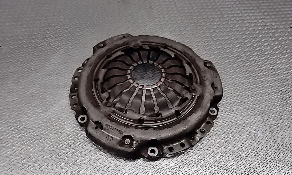 Pressure plate – Renault Megane III (2009-2016)