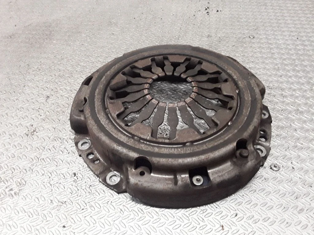 Spiedplate – Renault Clio III (2005-2012)