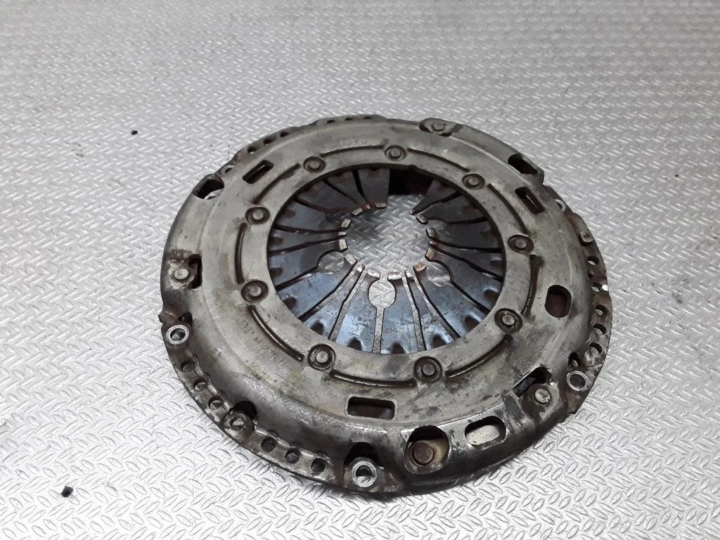Pressure plate – Volkswagen Touran I (2003-2010)