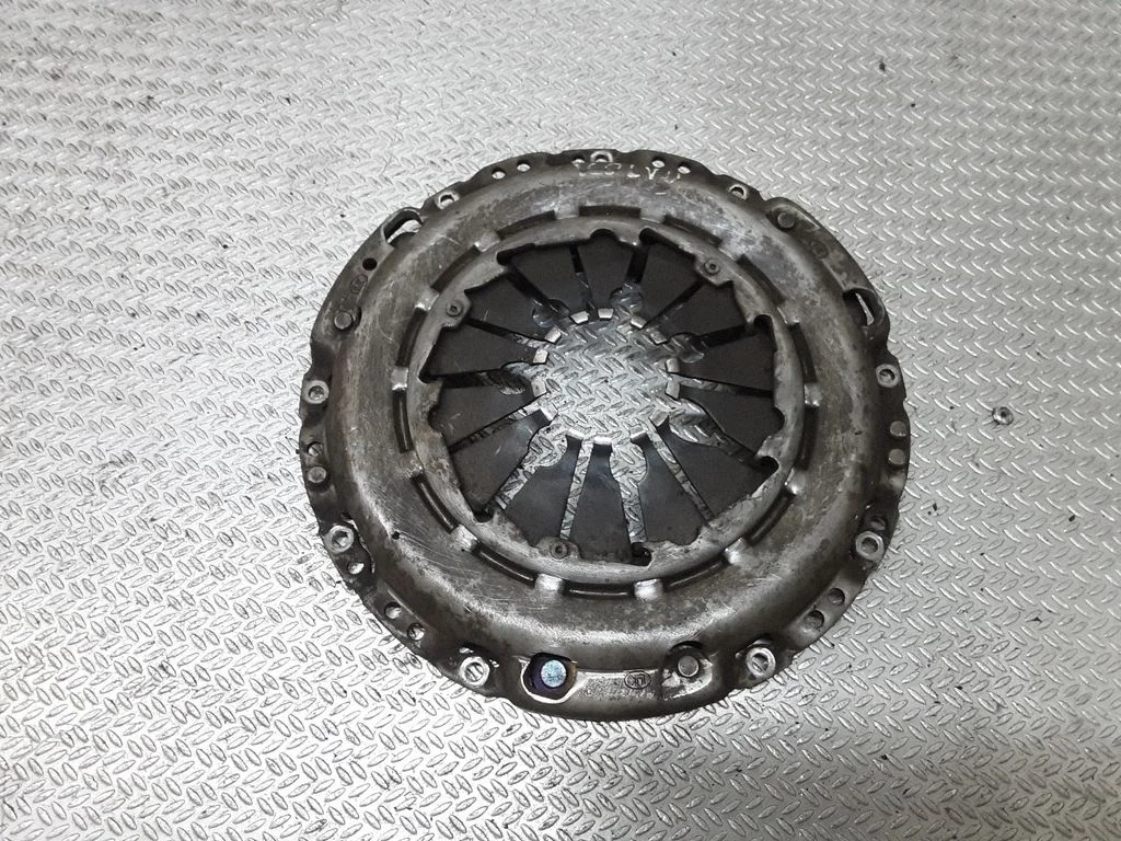 Pressure plate – Volvo S40, V40 (1995-2004)