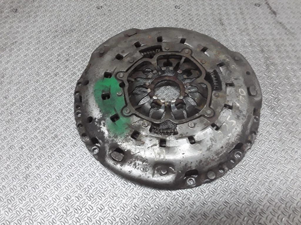 Pressure plate – Renault Megane II (2002-2005)