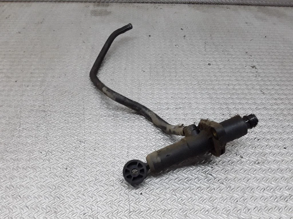 Clutch master cylinder – Fiat Ducato (2002-2006)