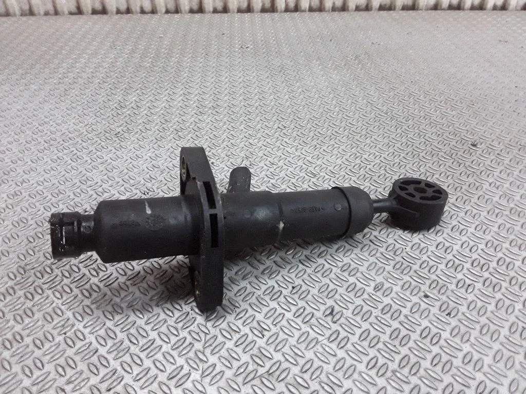 Clutch master cylinder – Fiat Ducato (2002-2006)
