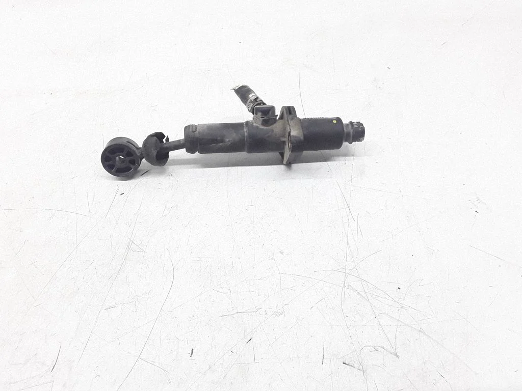 Clutch master cylinder – Fiat Ducato (2002-2006)