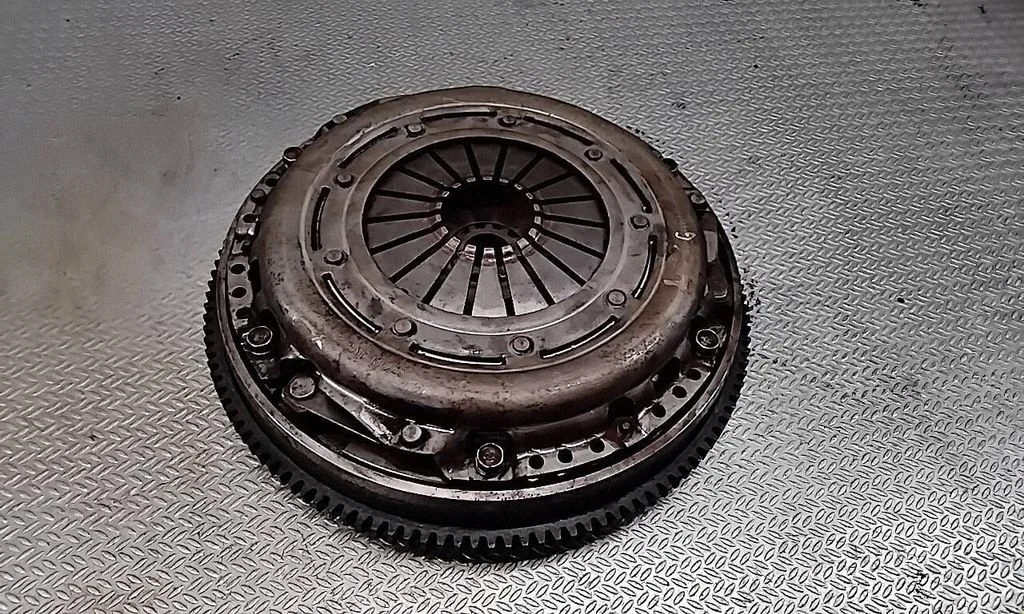 Sidurikomplekt – Subaru Outback (2009-2014)