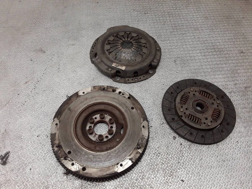Sajūga komplekts 207125200102 – Tata Indica Vista II (2008-2014)